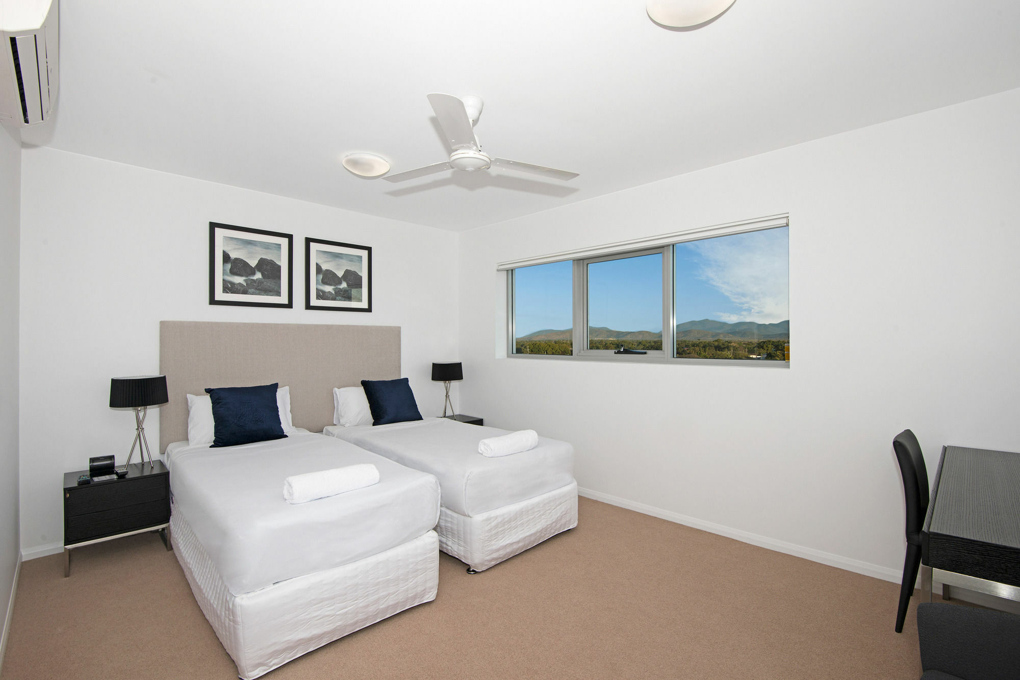 Allure Hotel & Apartments Townsville Bagian luar foto