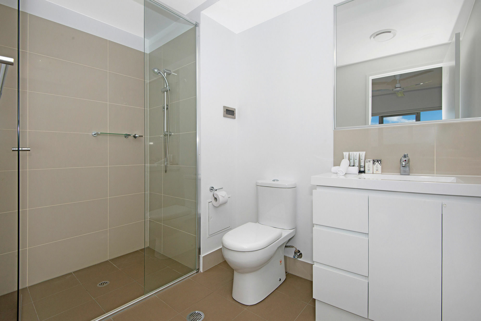 Allure Hotel & Apartments Townsville Bagian luar foto