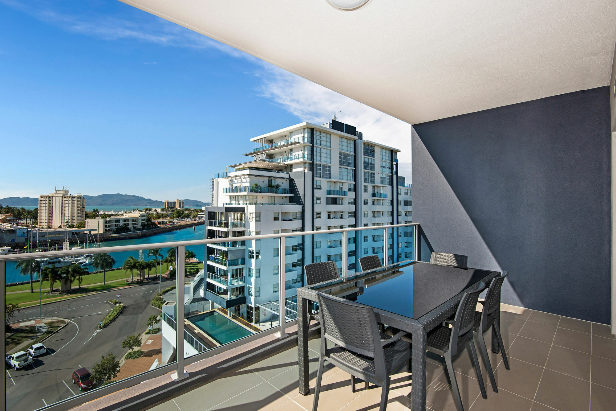 Allure Hotel & Apartments Townsville Bagian luar foto